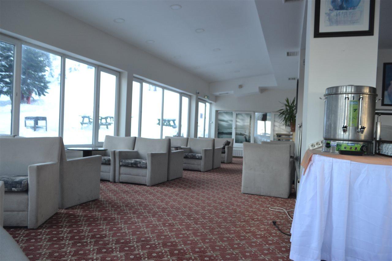Kar Hotel Uludag  Buitenkant foto